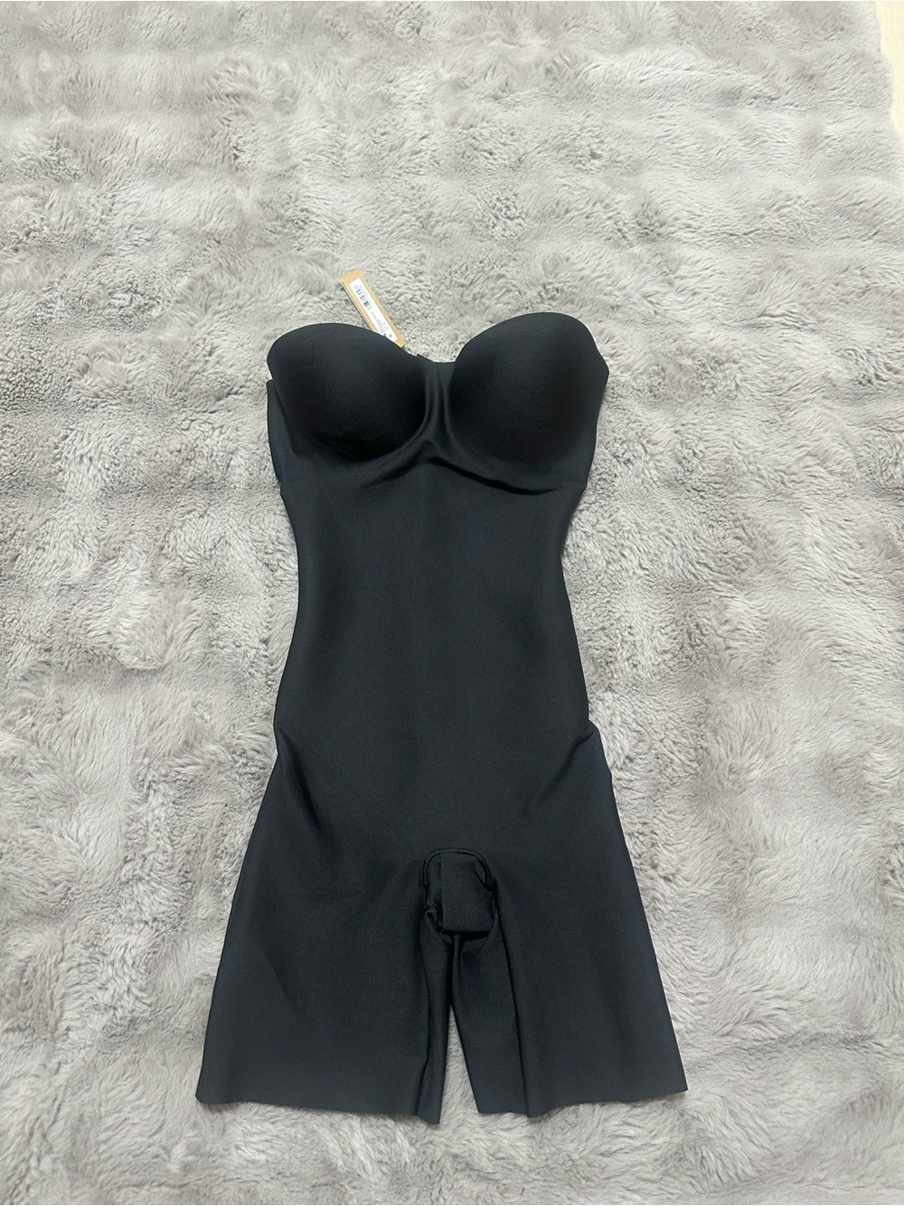 NWT SKIMS BODY ZONED UNDERWIRE MID THIGH BODYSUIT Size S